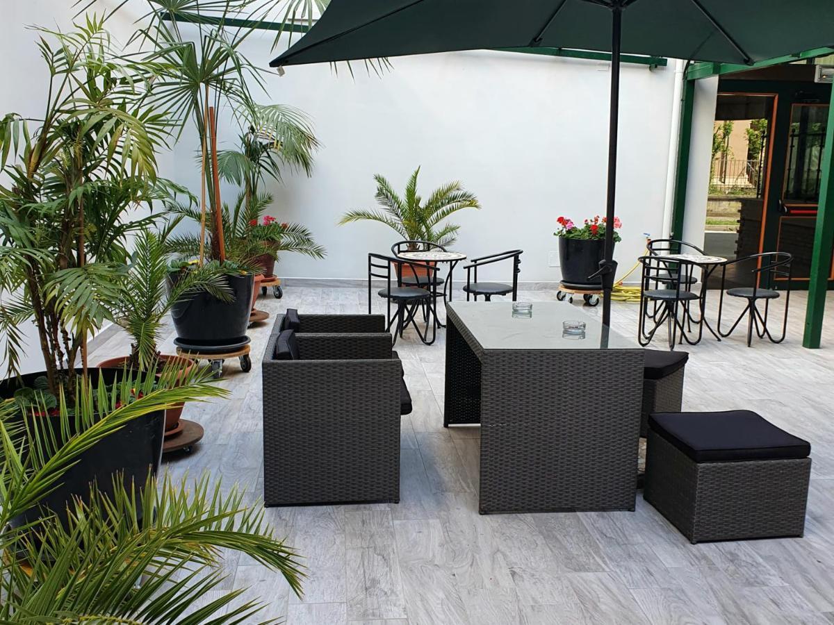 Hotel Perla Massa Lombarda Екстериор снимка