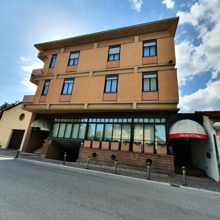 Hotel Perla Massa Lombarda Екстериор снимка